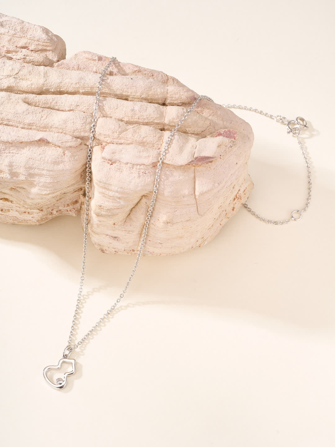 Qeelin Heart Shape Pendant Necklace