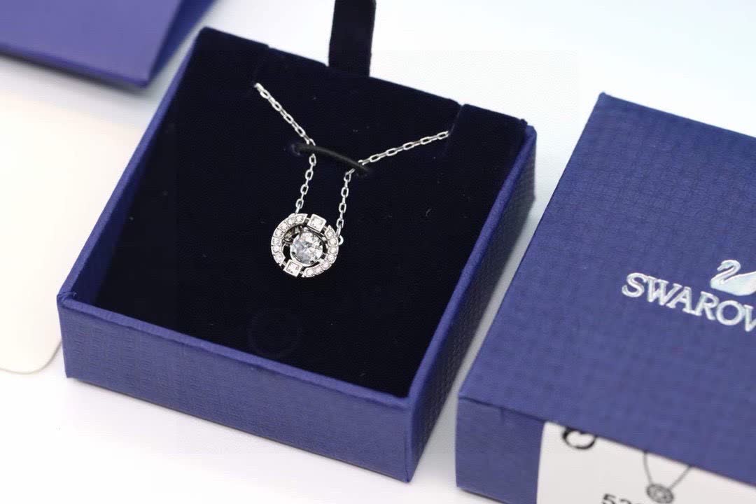 Swarovski Circle of Elegance Pendant Necklace