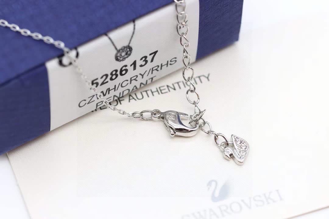 Swarovski Circle of Elegance Pendant Necklace