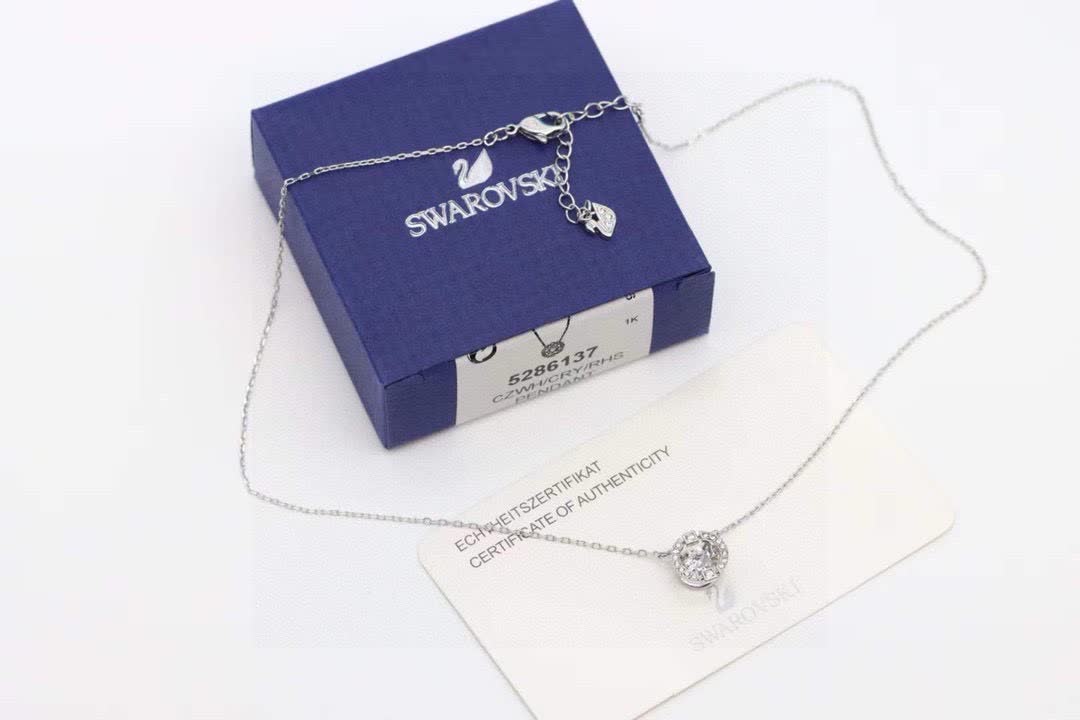 Swarovski Circle of Elegance Pendant Necklace
