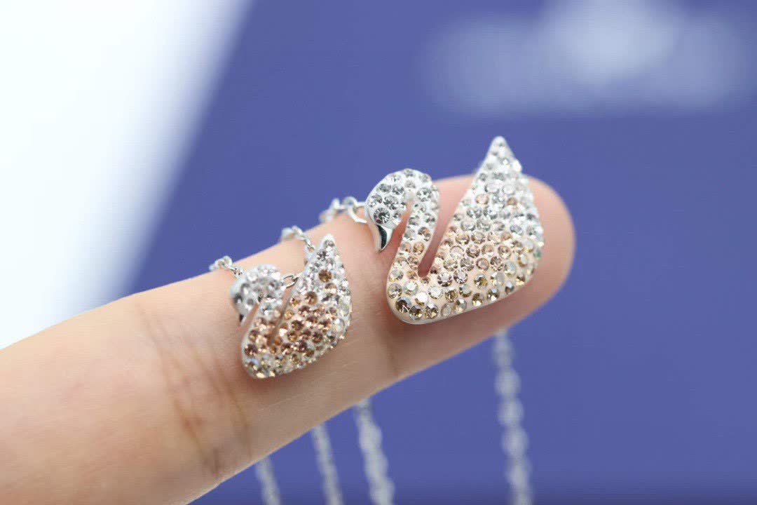 Swarovski Classic Gradual Change Swan Lock Bone Necklace