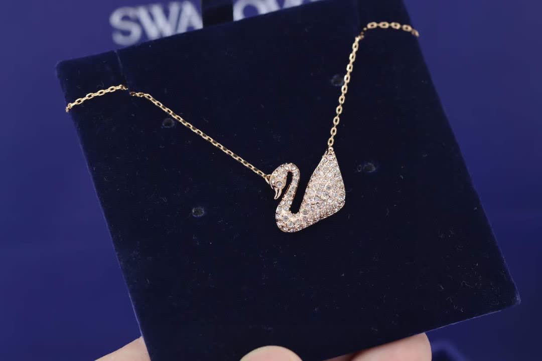 Swarovski Swan Pendant Necklace