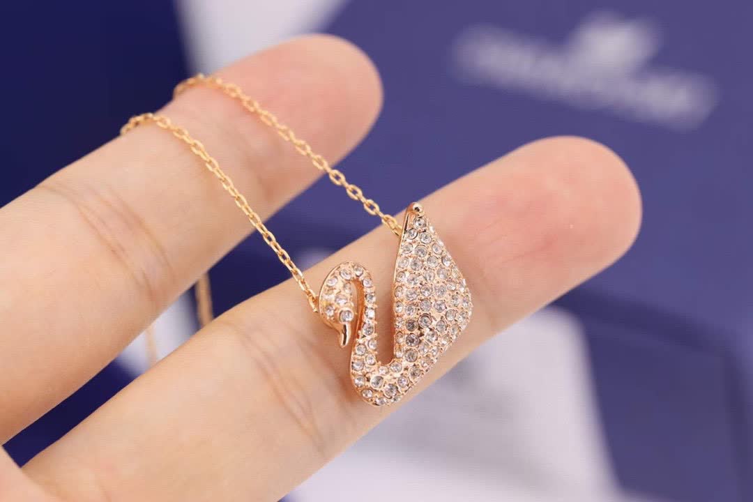 Swarovski Swan Pendant Necklace