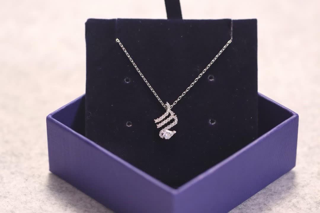 Swarovski Gold Tone Diamond Accent Initial 'M' Pendant Necklace