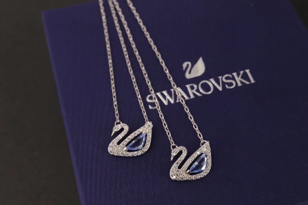 Swarovski Duo Evil Eye Pendant Necklace
