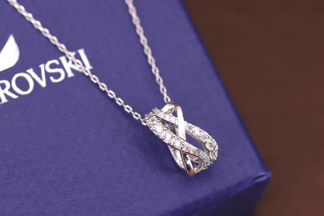 Swarovski Luxury Silver Twisted Diamond Necklace