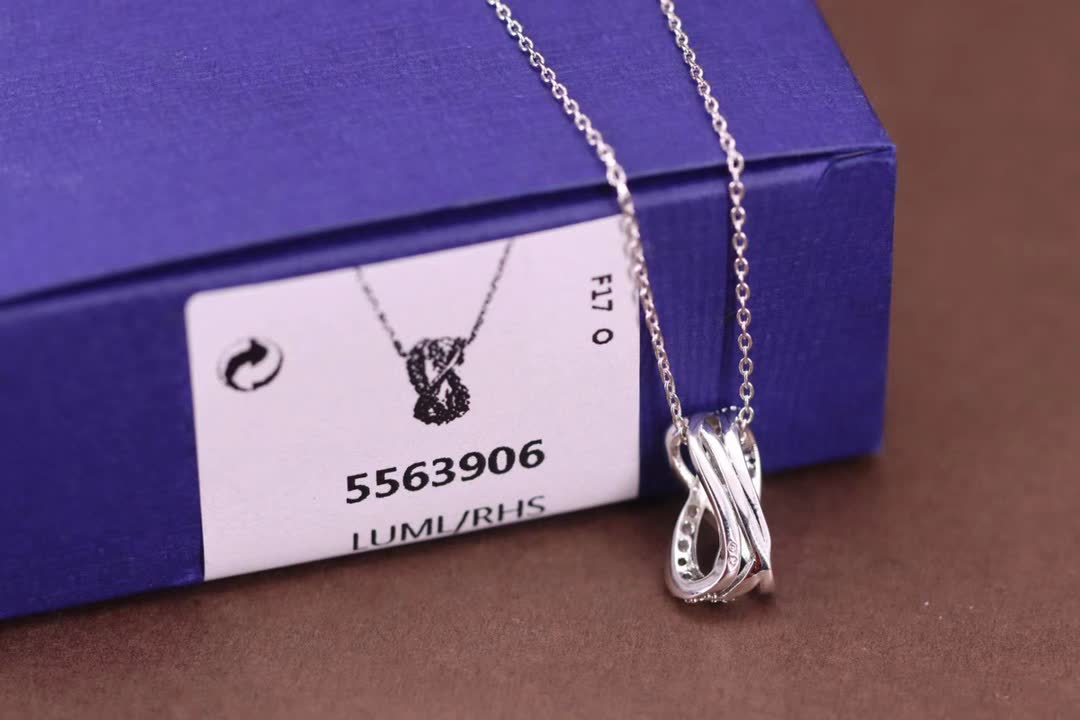 Swarovski Luxury Silver Twisted Diamond Necklace