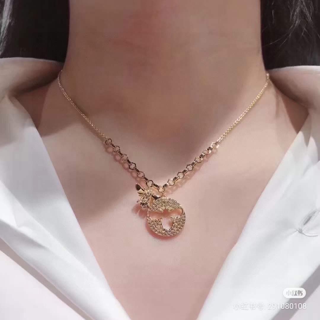 Swarovski Bee & Circle Pendant Necklace