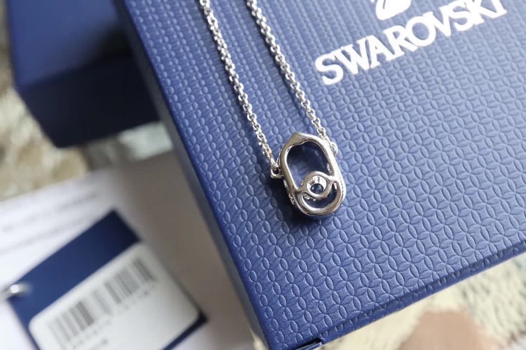 Swarovski Pave Heart Pendant North