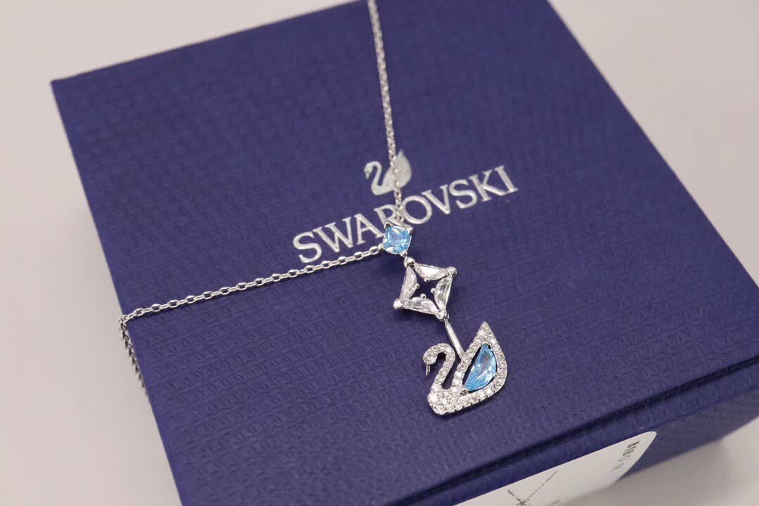 Swarovski Swan Pendant Necklace