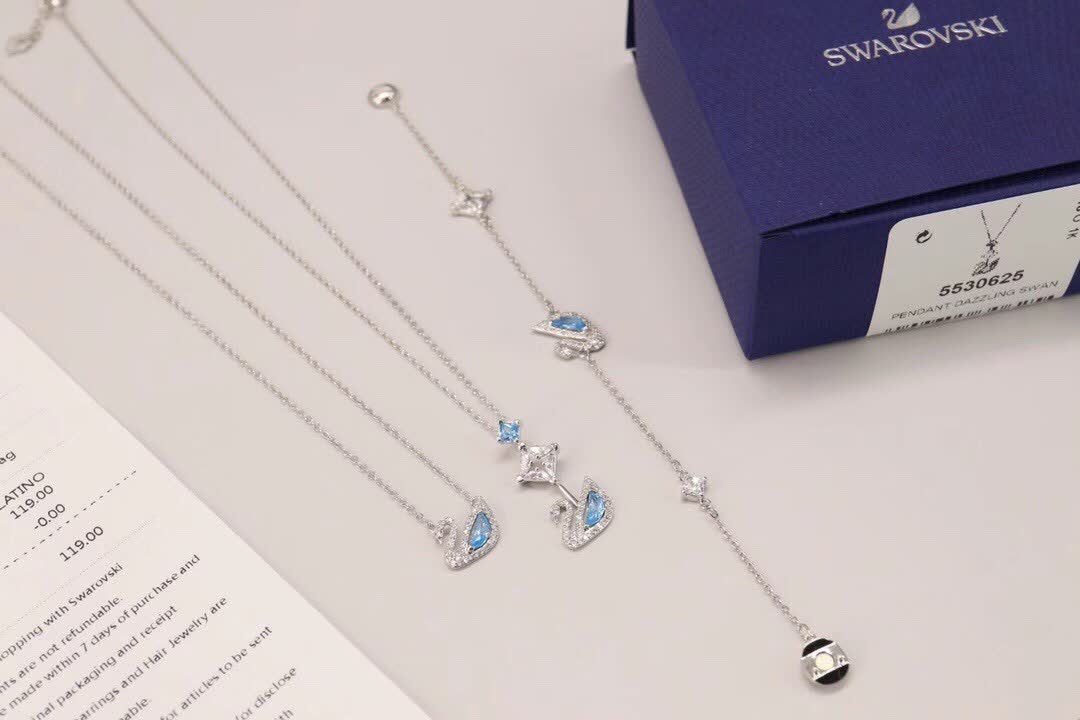Swarovski Swan Pendant Necklace