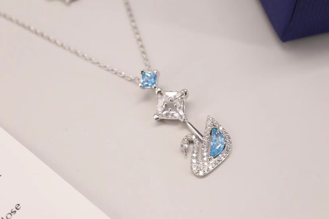 Swarovski Swan Pendant Necklace