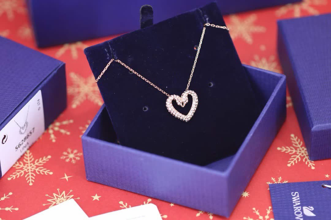 Swarovski Rose Gold Heart Pendant with Crystals