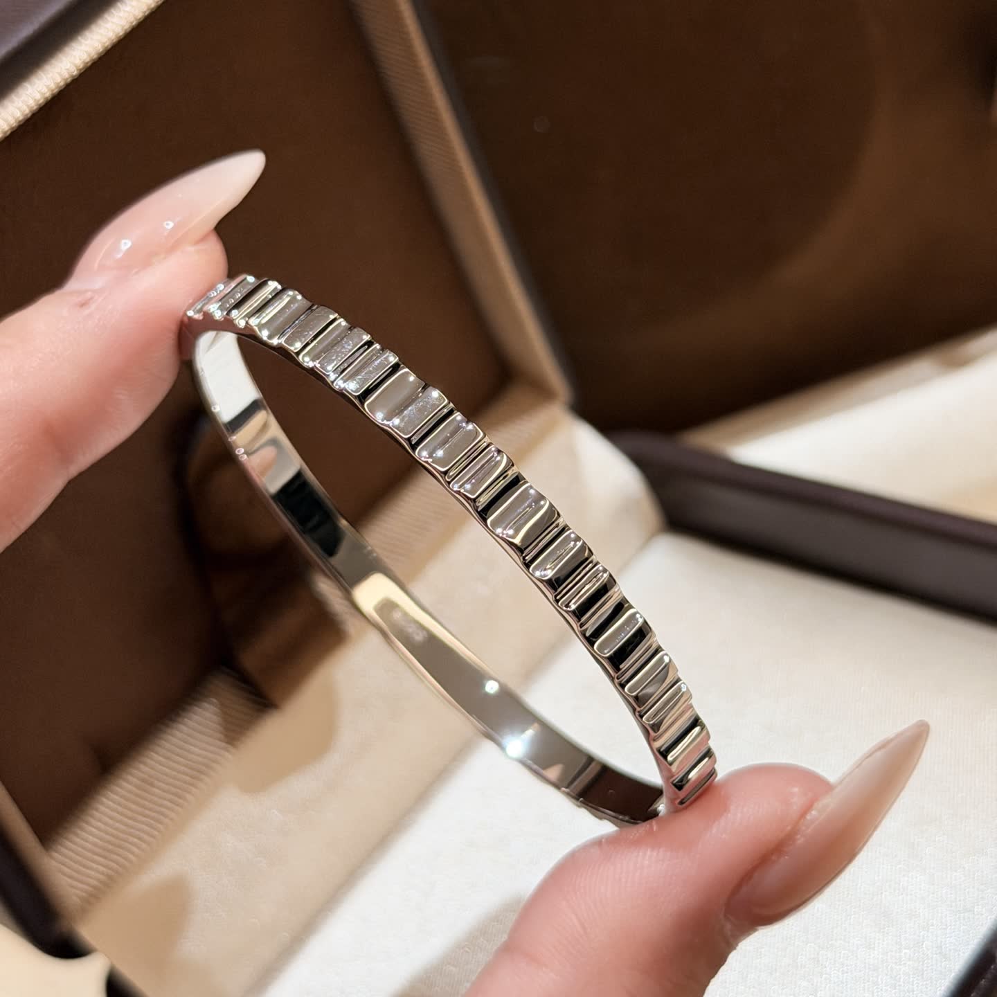 Boucheron Silver Bangle Bracelet