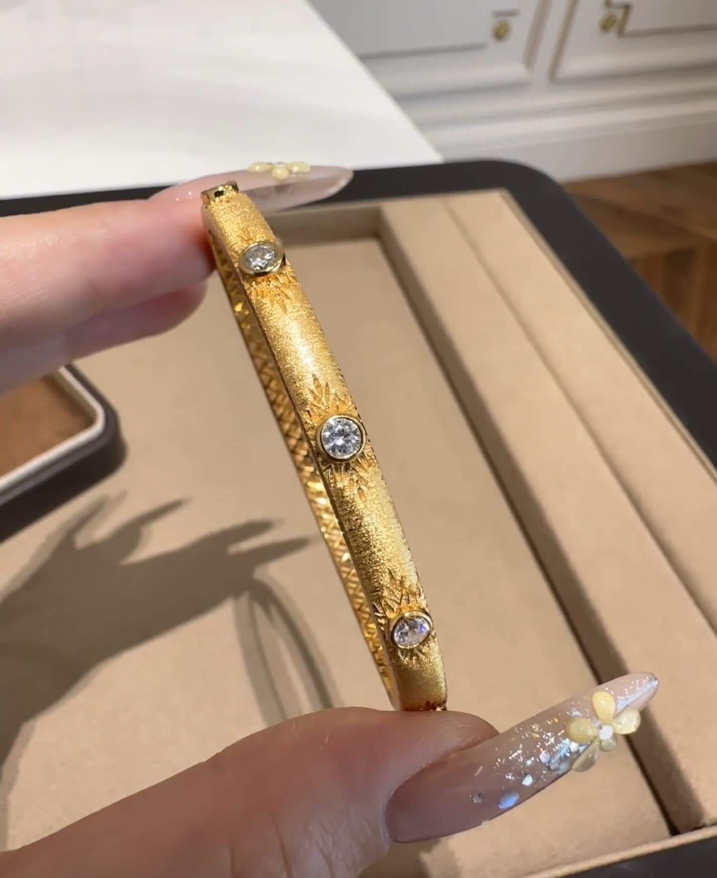 Buccellati Elegant Gold Bangle Bracelet with Crystal Accents