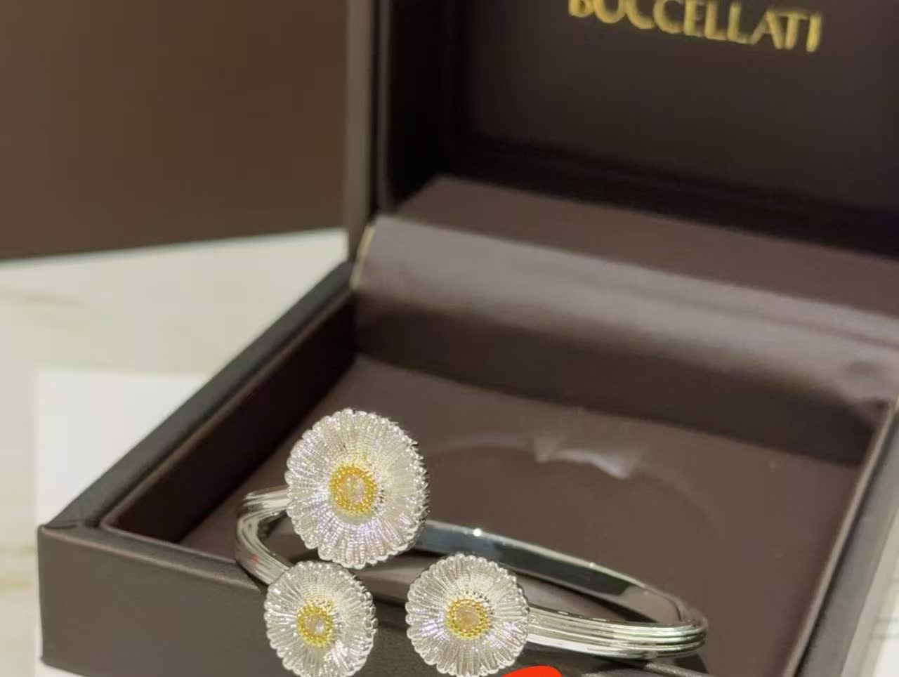 Buccellati Flower Bracelet