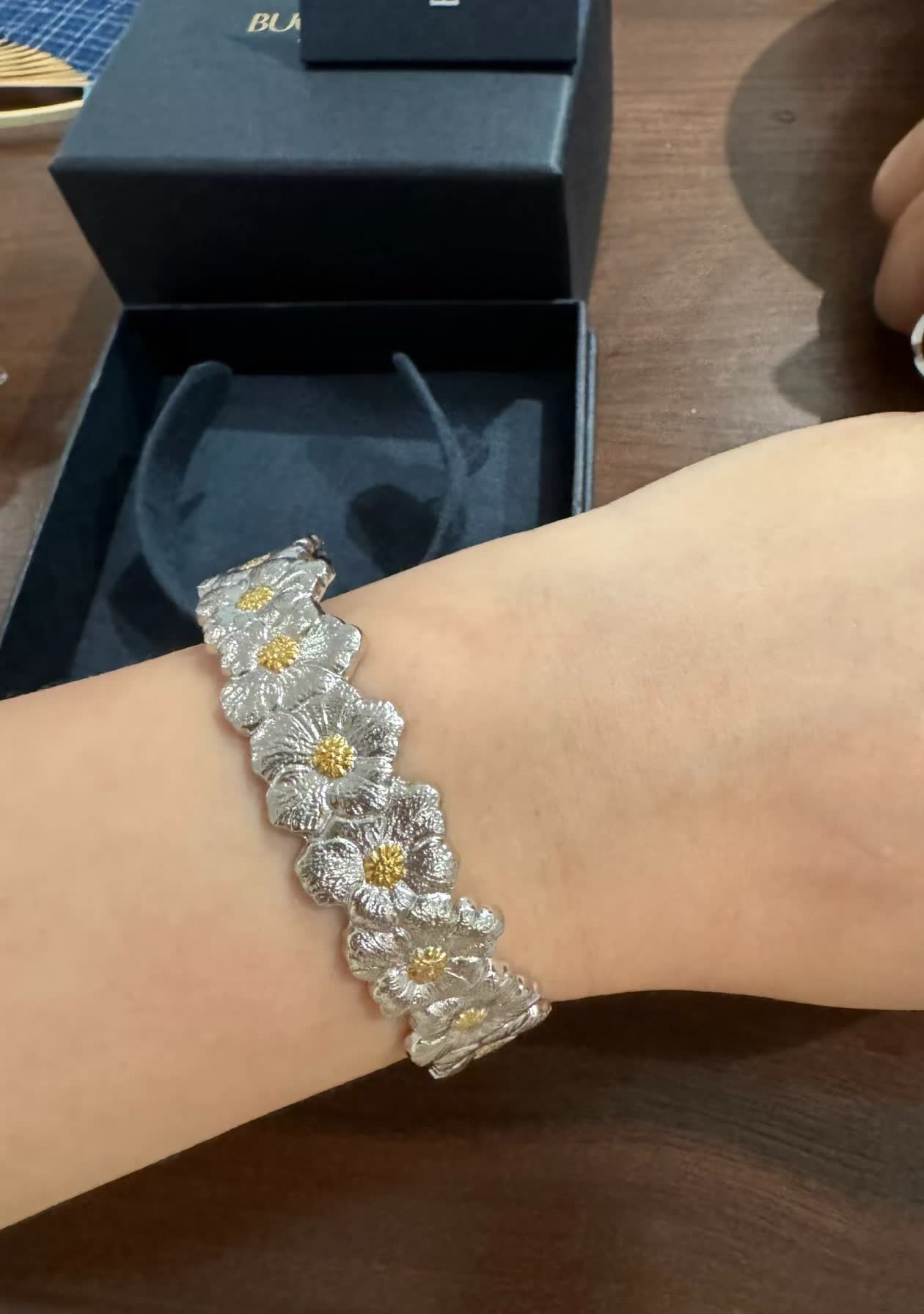 Buccellati Gold Flower Embellished Leather Bracelet