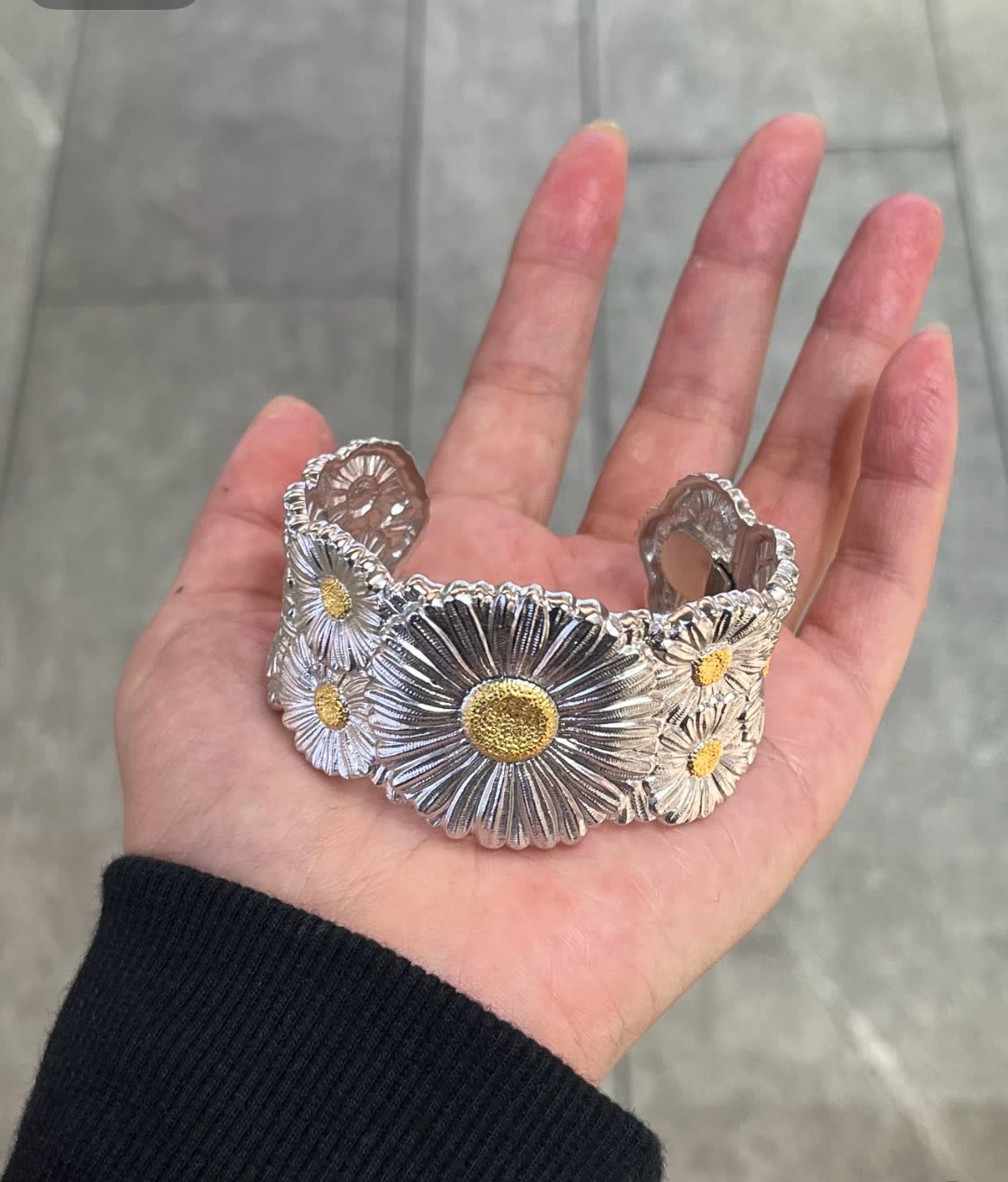 Buccellati Silver Daisy Flower Bracelet