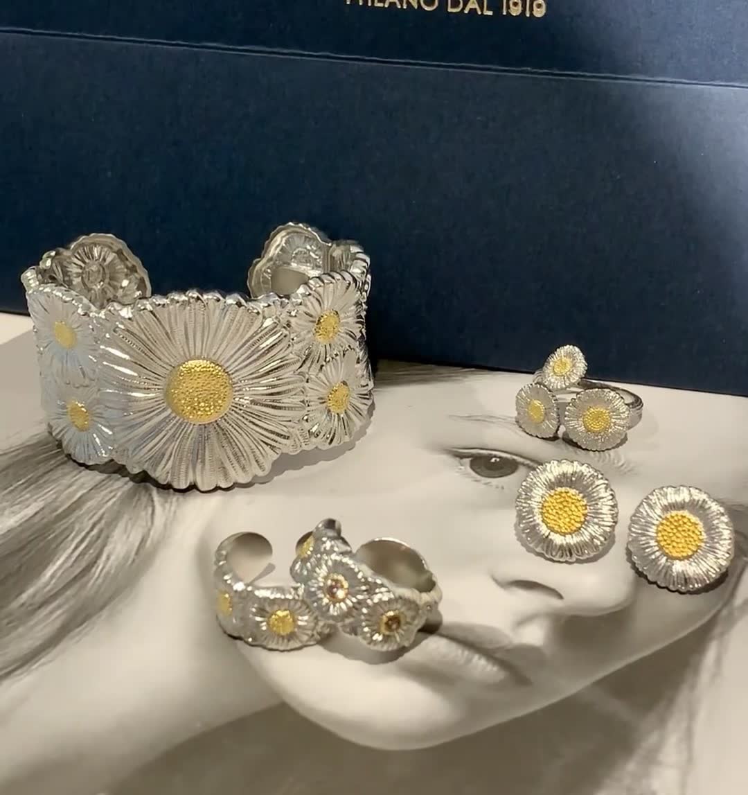 Buccellati Silver Daisy Flower Bracelet