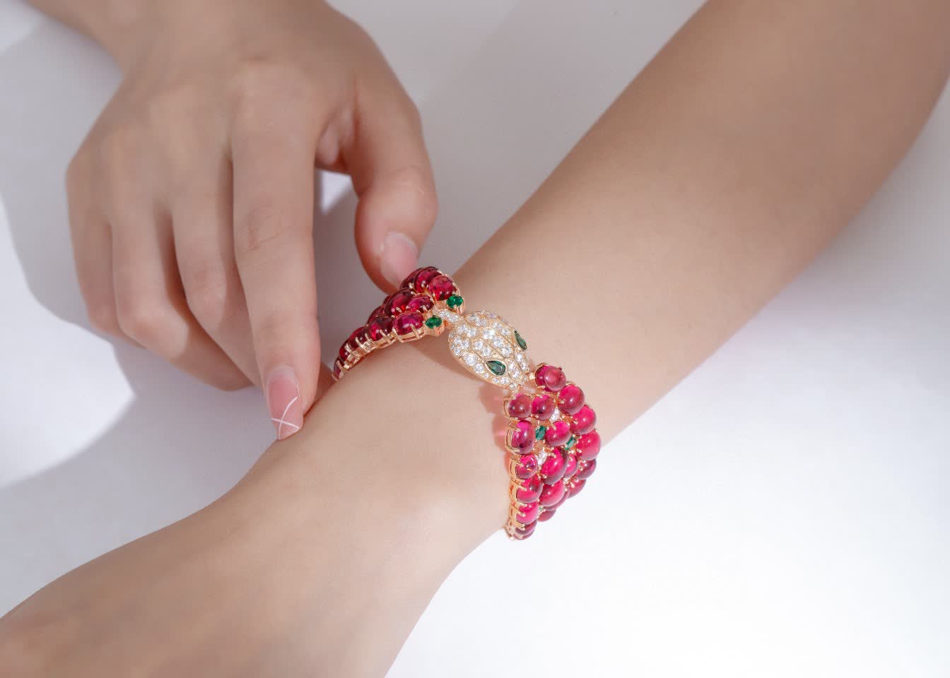 Bvlgari Luxury Red Gemstone Snake Bracelet