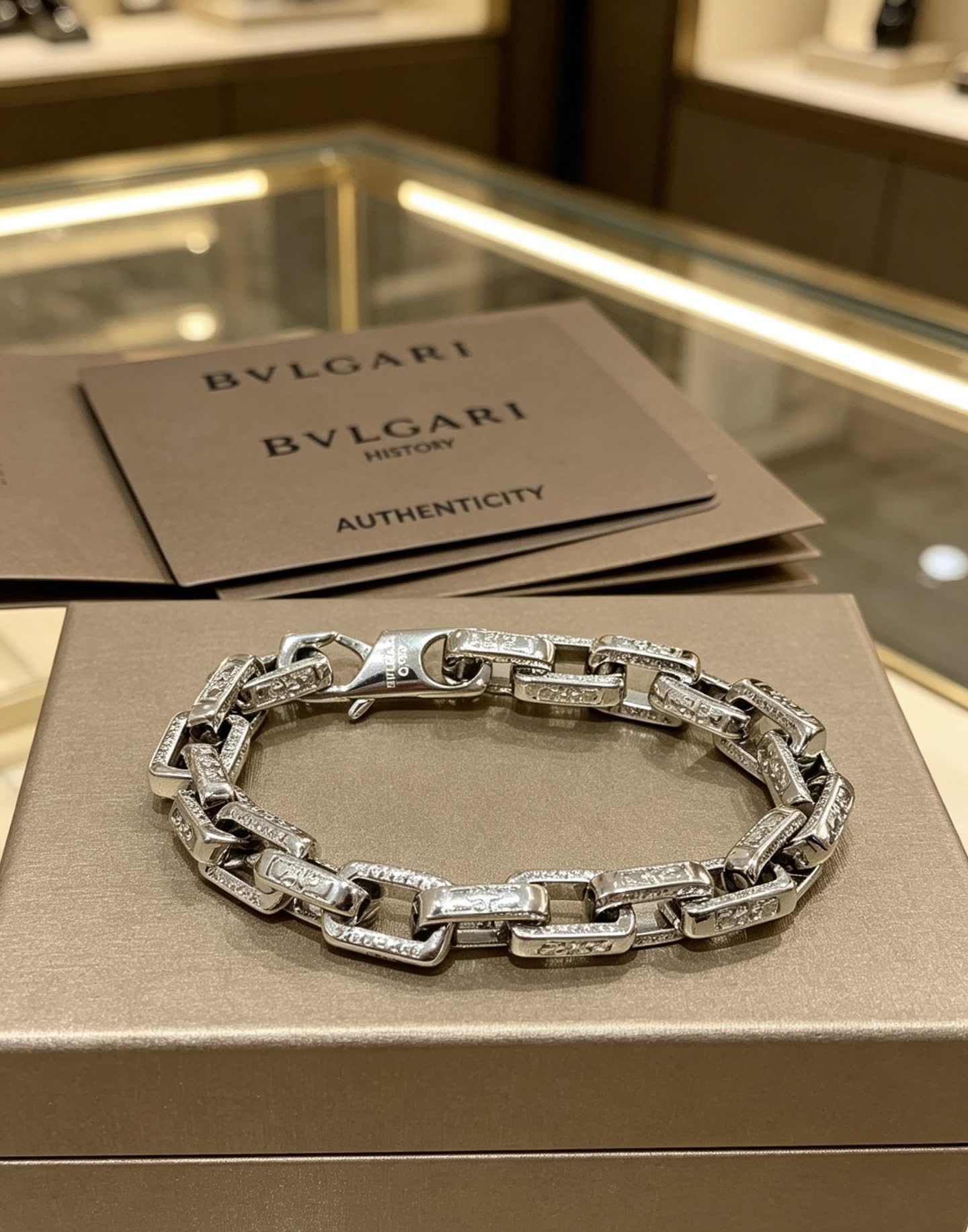 Bvlgari Silver Bracelet with Diamonds