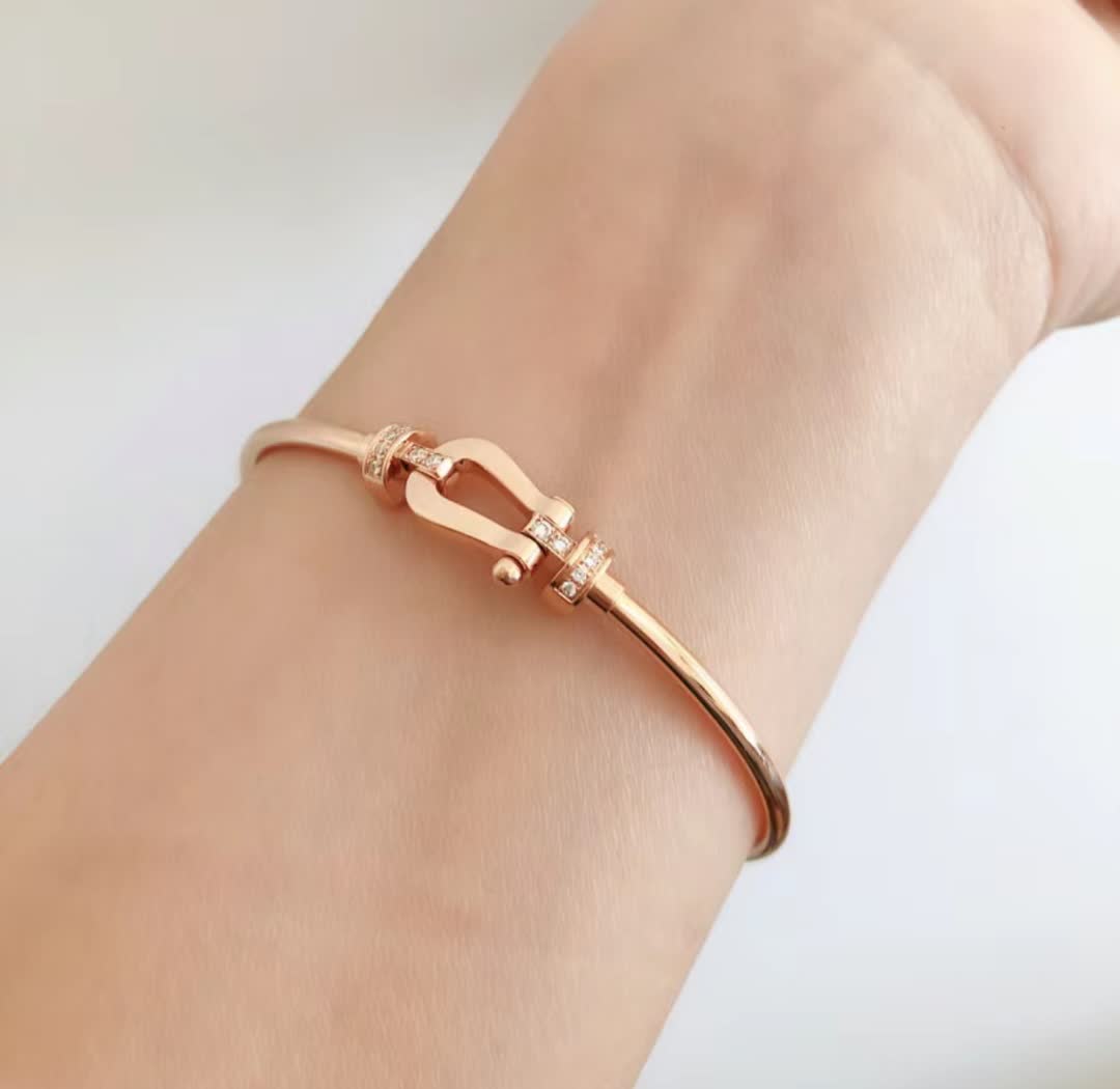Cartier Love Bracelet