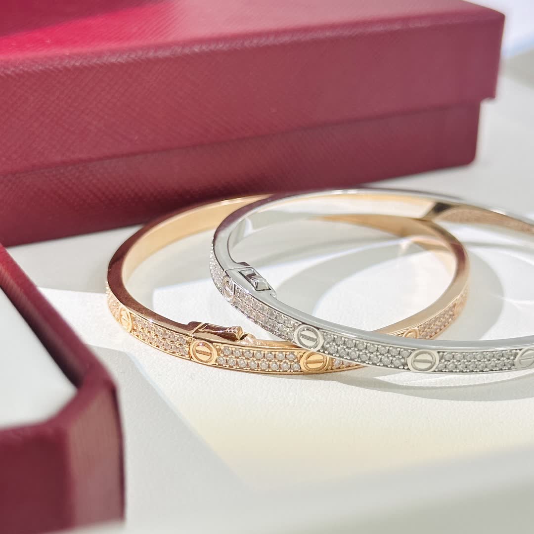 Cartier Love Bracelet Cartier Love Bracelet
