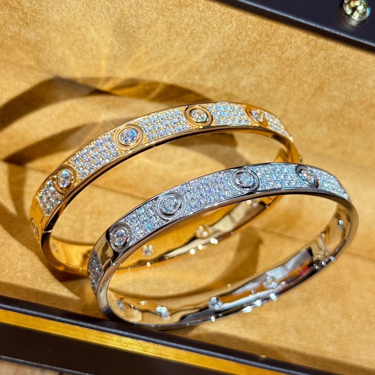 Cartier Love Bracelet Cartier Love Bracelet