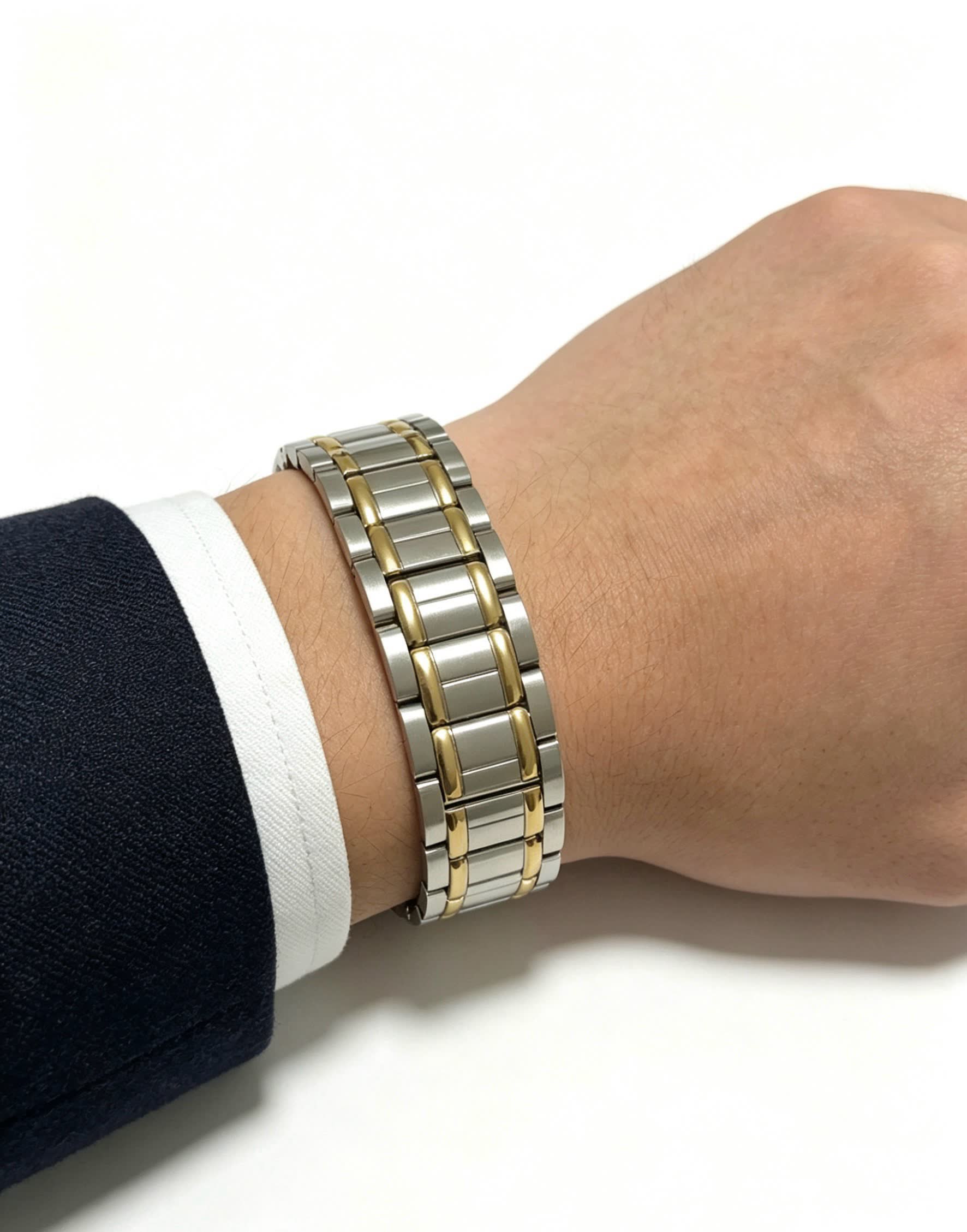Cartier AU750 Bracelet