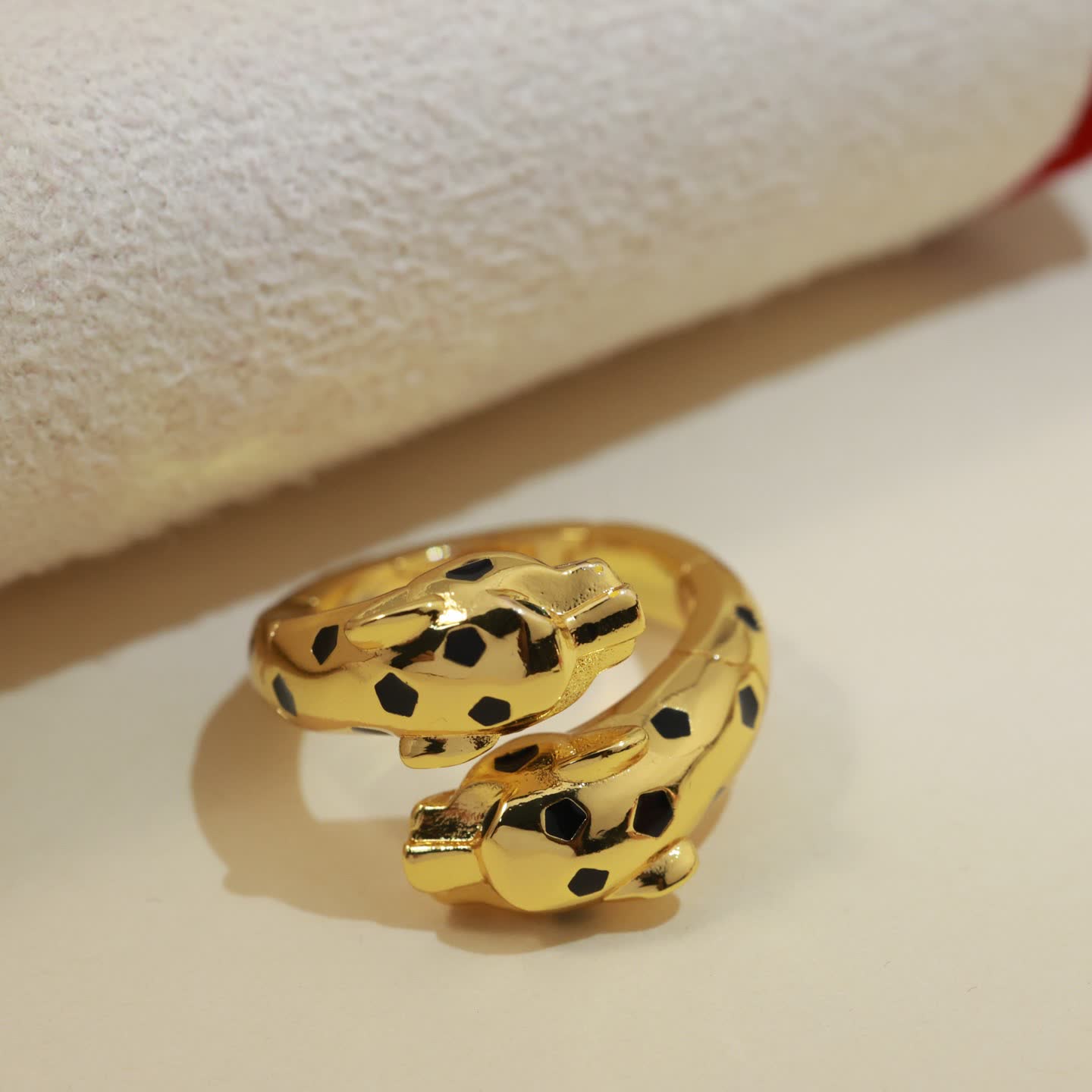 Cartier Panthere Ring