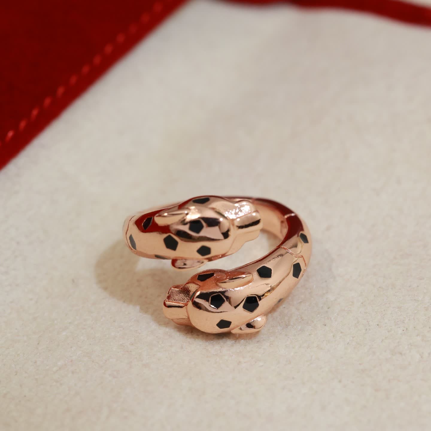 Cartier Panthere Ring