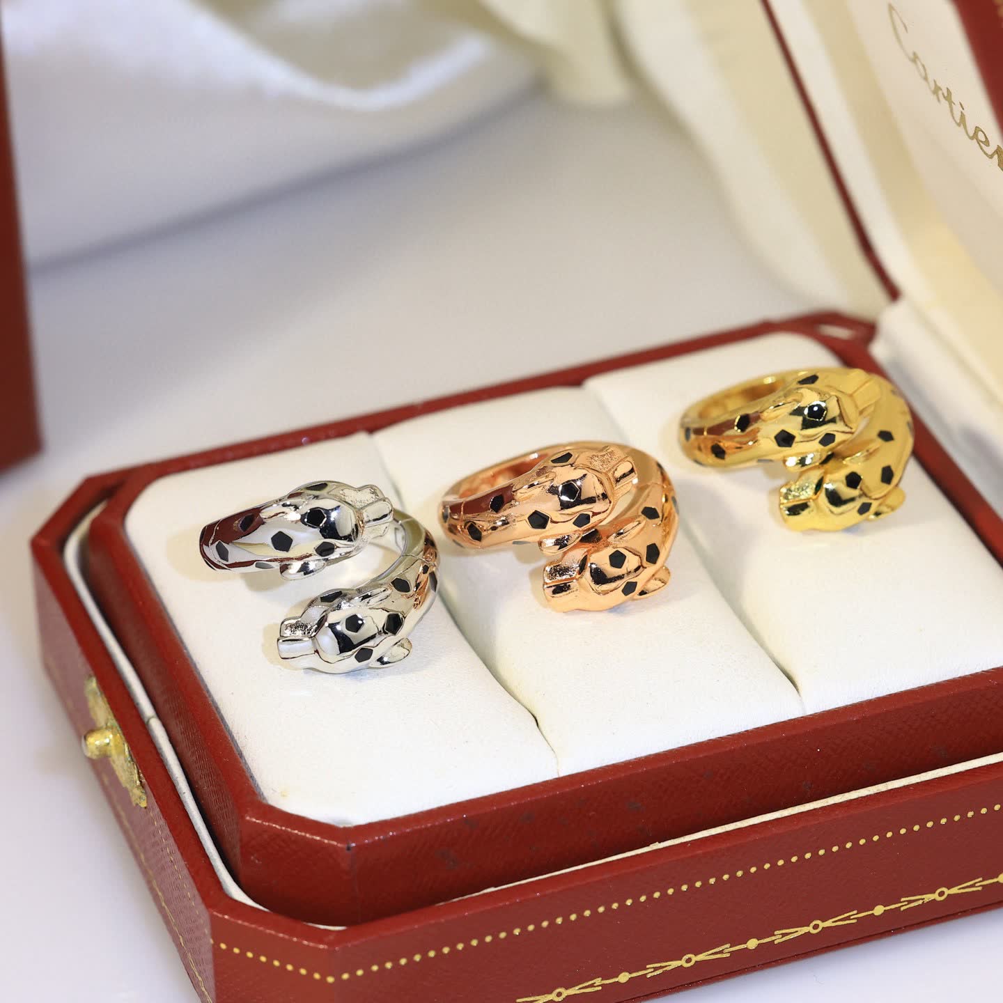 Cartier Panthere Ring