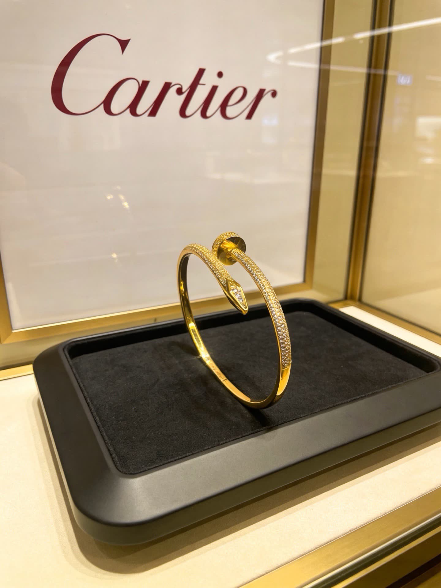 Cartier Panthere de Cartier Bracelet