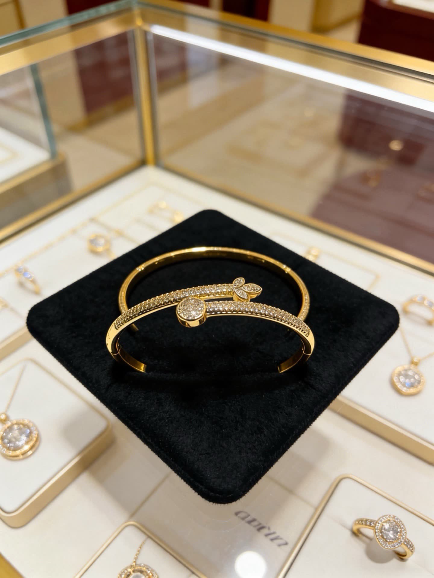 Cartier Love Bracelet