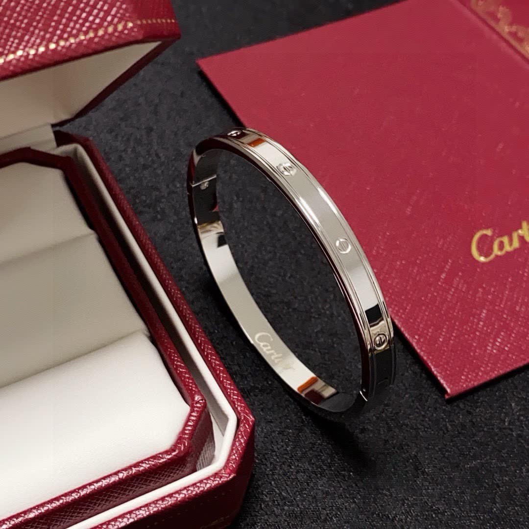 Cartier Love Bracelet