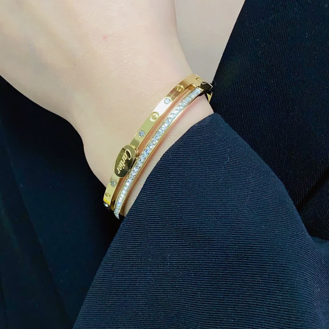 Cartier Love Bracelet