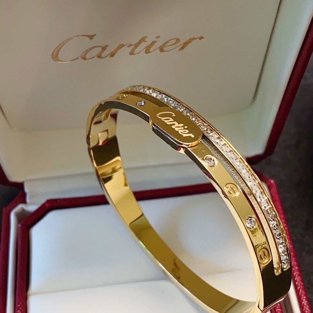 Cartier Love Bracelet