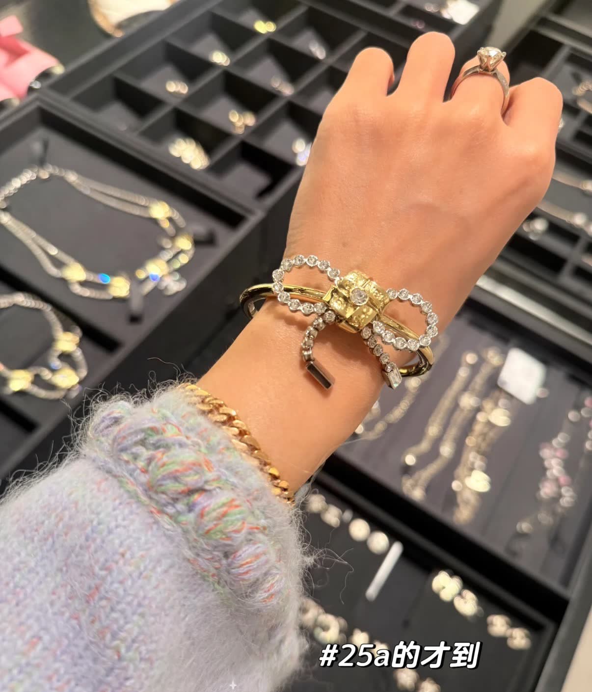 Chanel Luxury Diamond Bracelet Set
