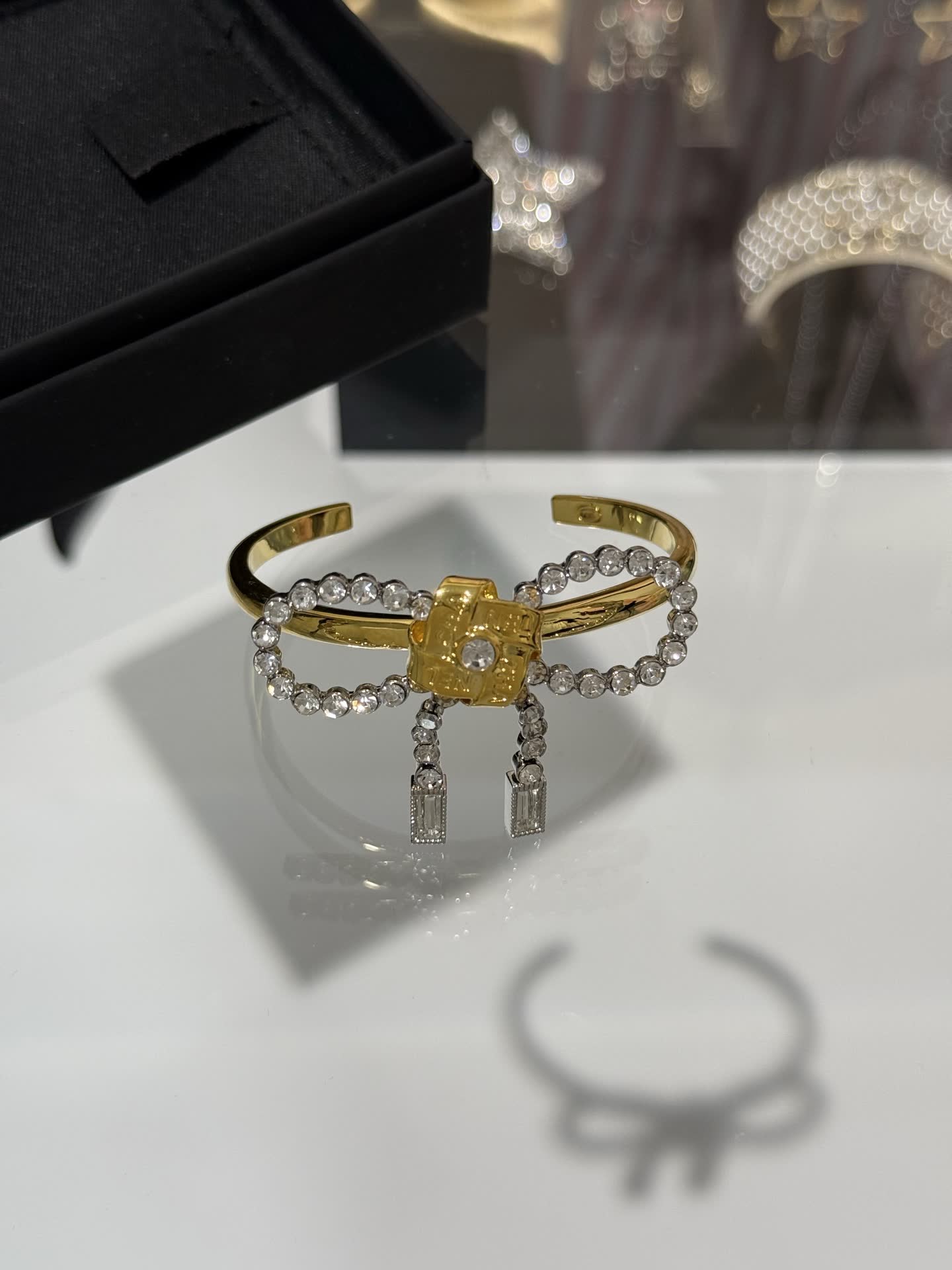 Chanel Luxury Diamond Bracelet Set