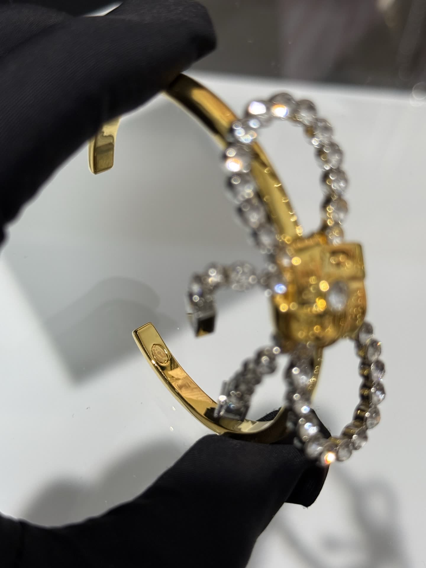 Chanel Luxury Diamond Bracelet Set