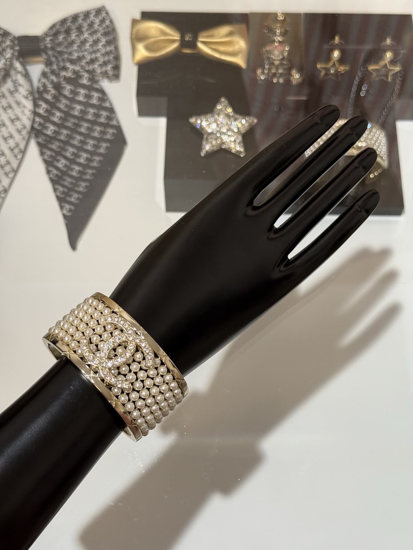 Chanel CC Pearl Bracelet