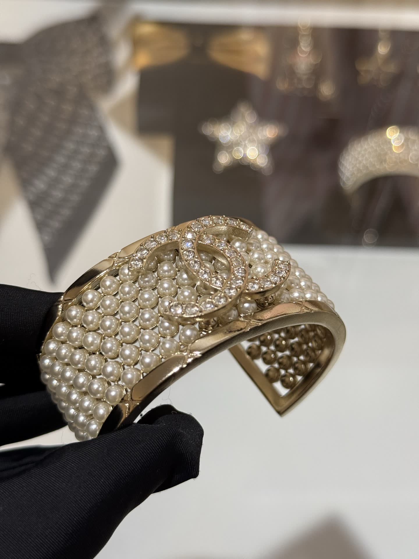 Chanel CC Pearl Bracelet