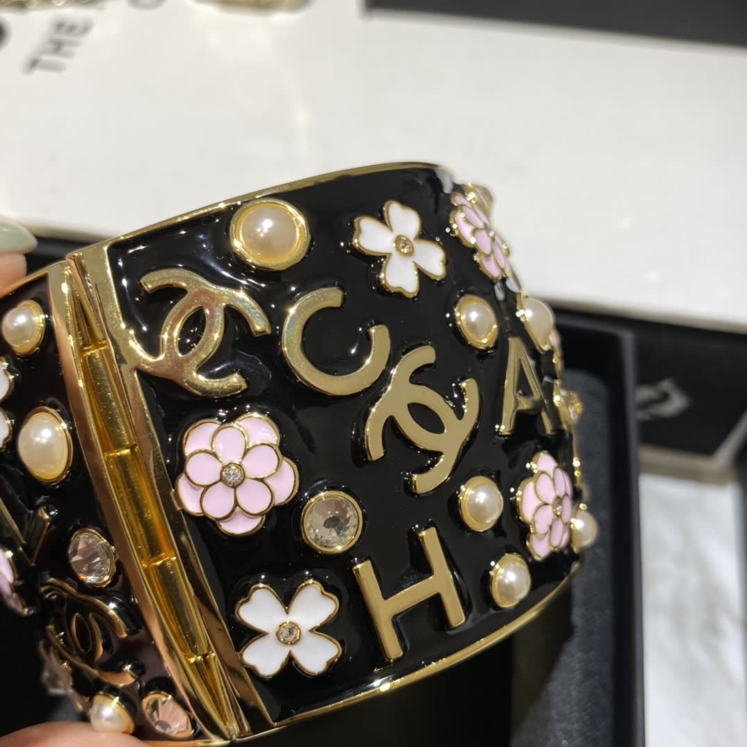 Chanel Black and Gold Enamel Bracelet