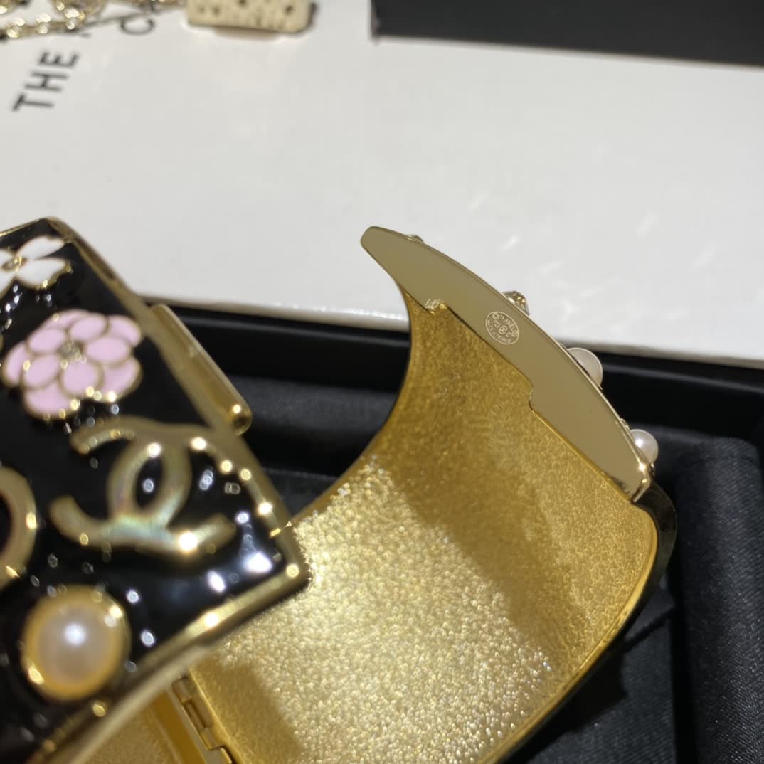Chanel Black and Gold Enamel Bracelet