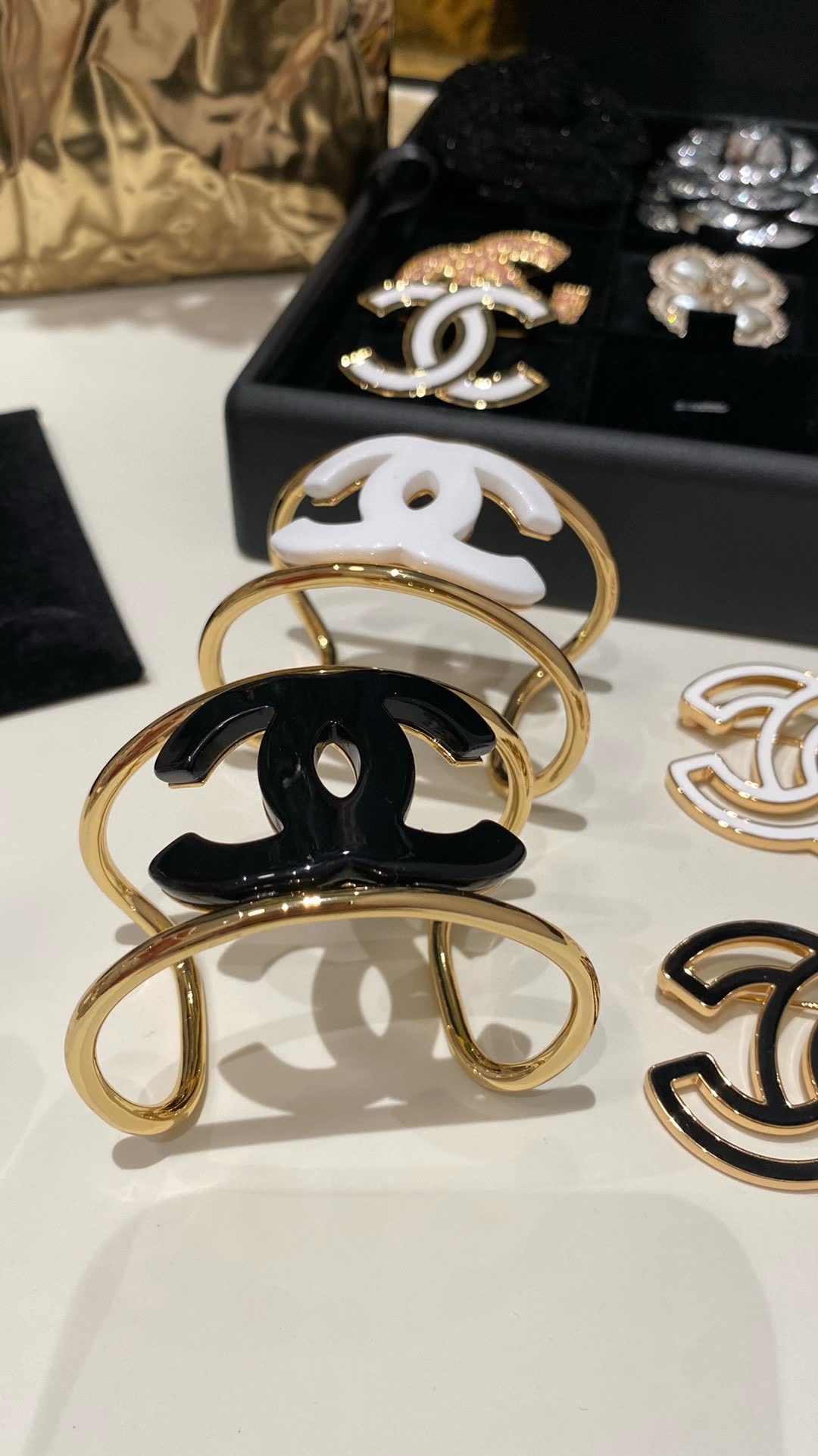 Chanel CC Logo Bracelet Set