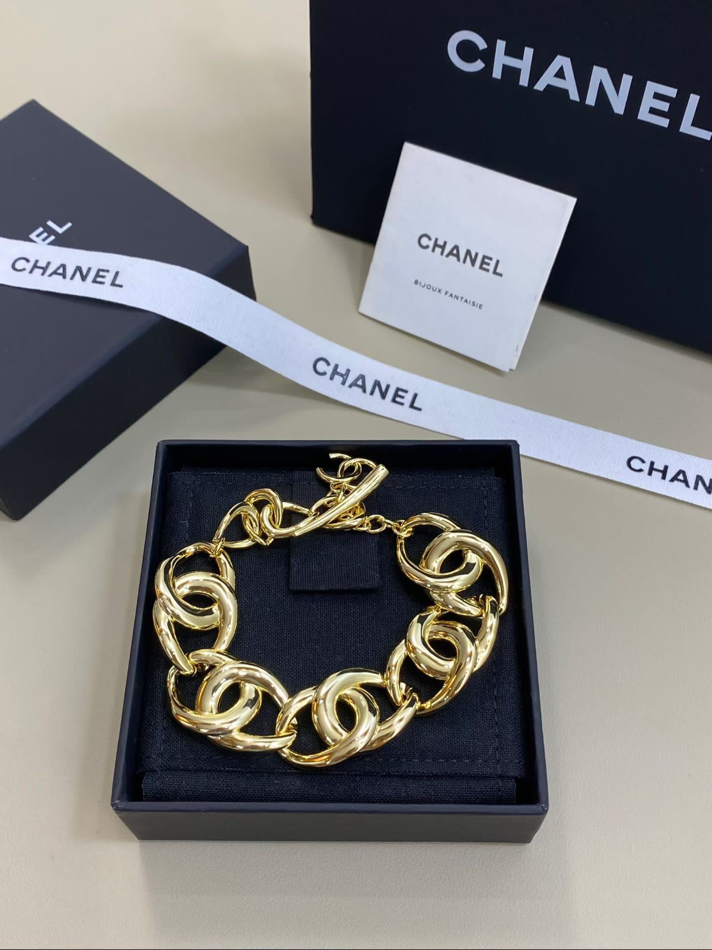 Chanel Gold Link Bracelet