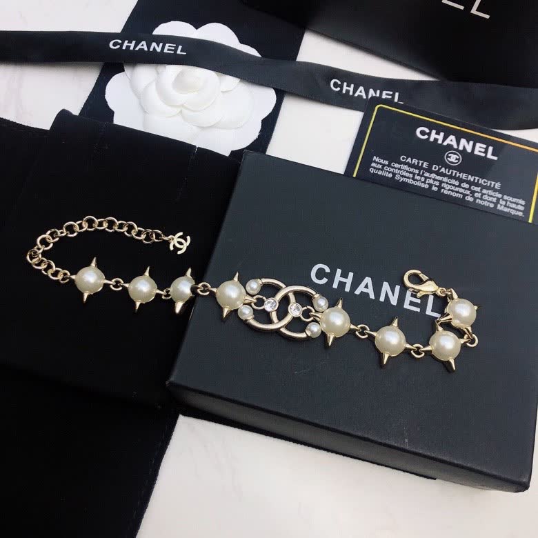 Chanel Pearl Bracelet Chanel Pearl Bracelet