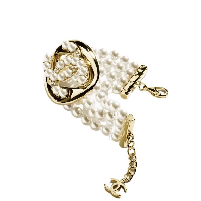 Chanel Gold CC Pearl Bracelet