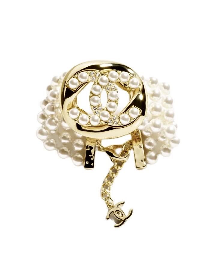 Chanel Gold CC Pearl Bracelet