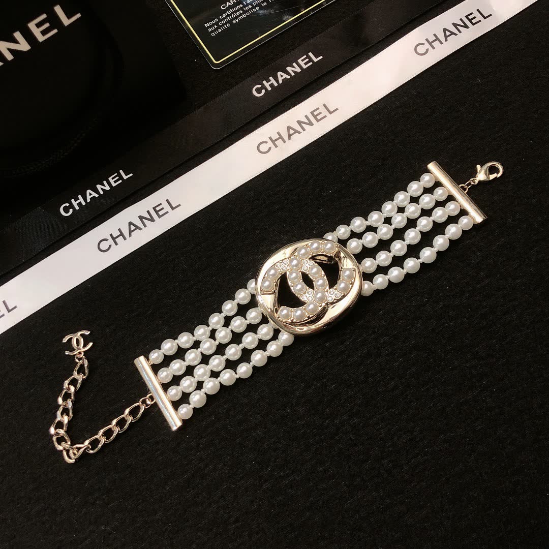 Chanel Gold CC Pearl Bracelet